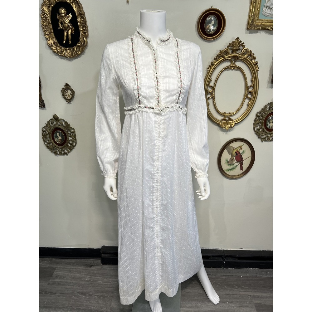 Vintag Young Dimensions Saks Fifth Avenue White Swiss Dot Floral Lace Maxi Dress
